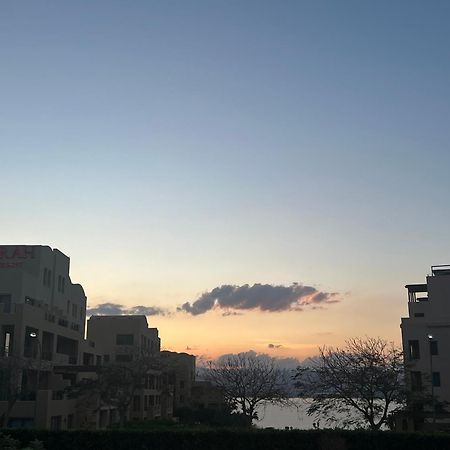 Spacious Apartments With Sea View At Samarah Resort Sweimeh エクステリア 写真
