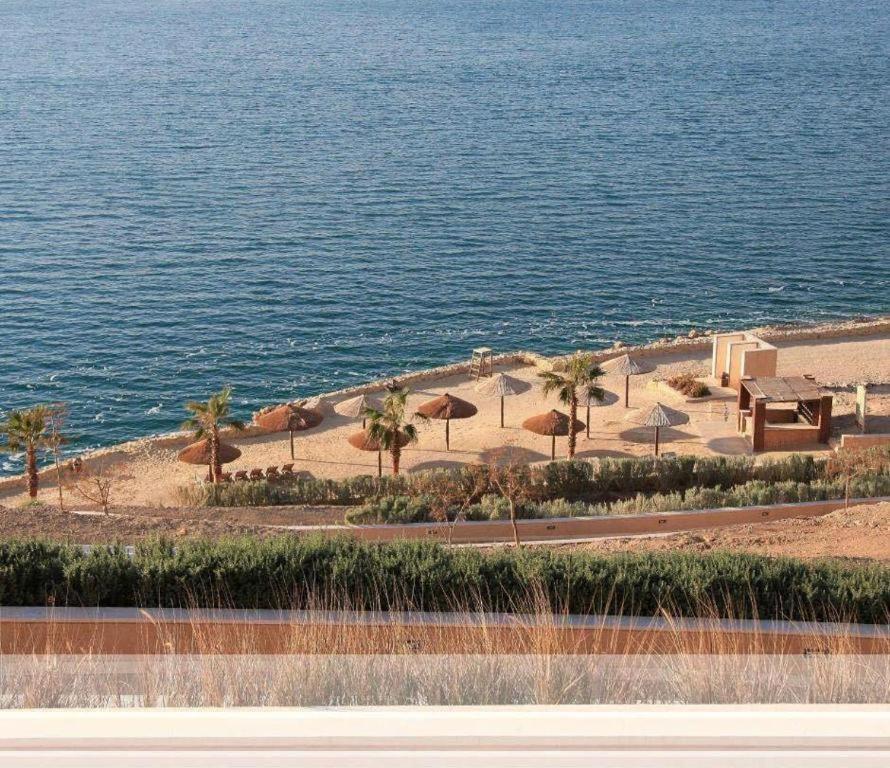 Spacious Apartments With Sea View At Samarah Resort Sweimeh エクステリア 写真