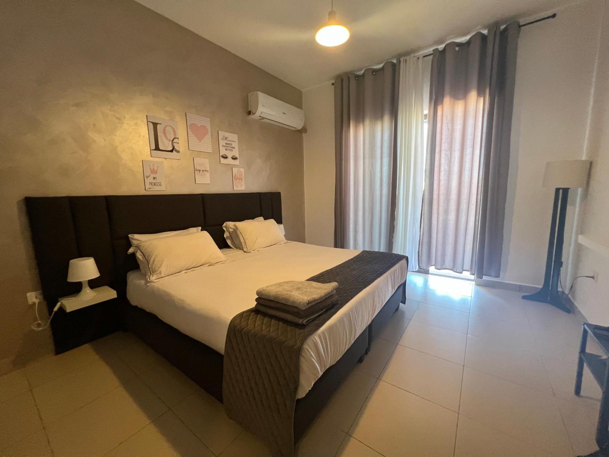 Spacious Apartments With Sea View At Samarah Resort Sweimeh エクステリア 写真