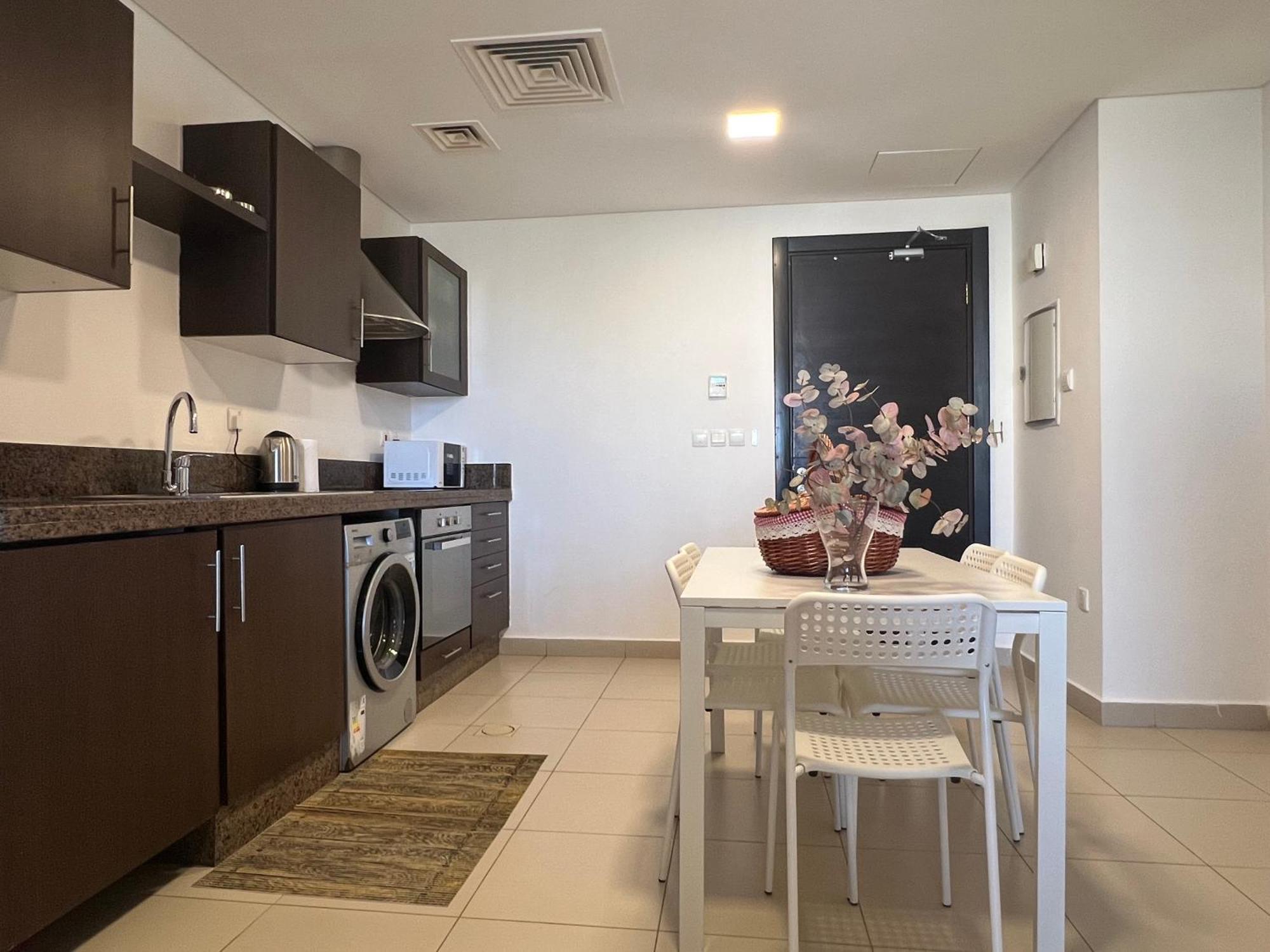 Spacious Apartments With Sea View At Samarah Resort Sweimeh エクステリア 写真